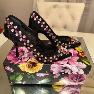 Dolce & Gabbana Jeweled mesh pumps Size 38 BRAND NEW
